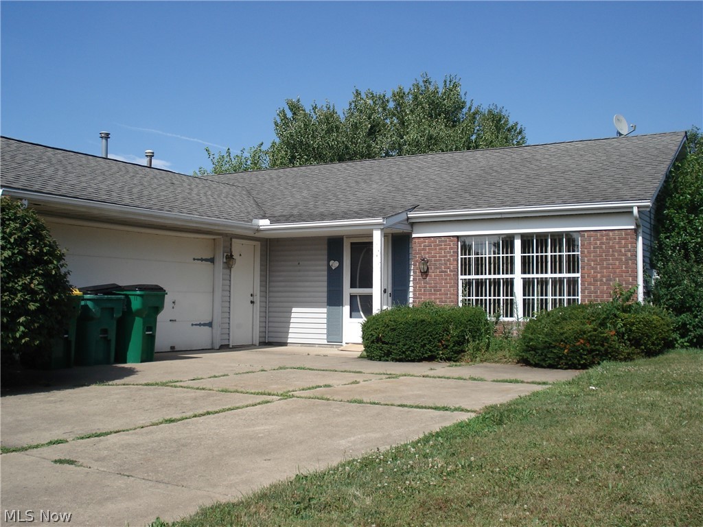 262 W Parkway Drive Madison OH 44057
