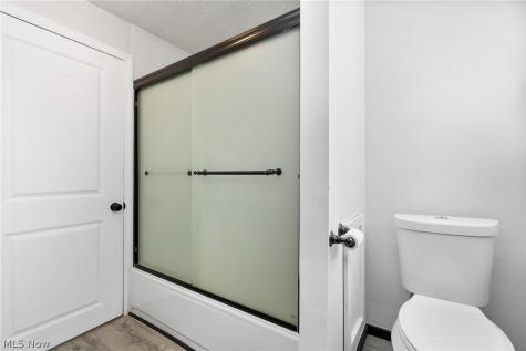 1440 3rd Street Lakemore OH 44250