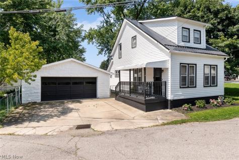 1440 3rd Street Lakemore OH 44250