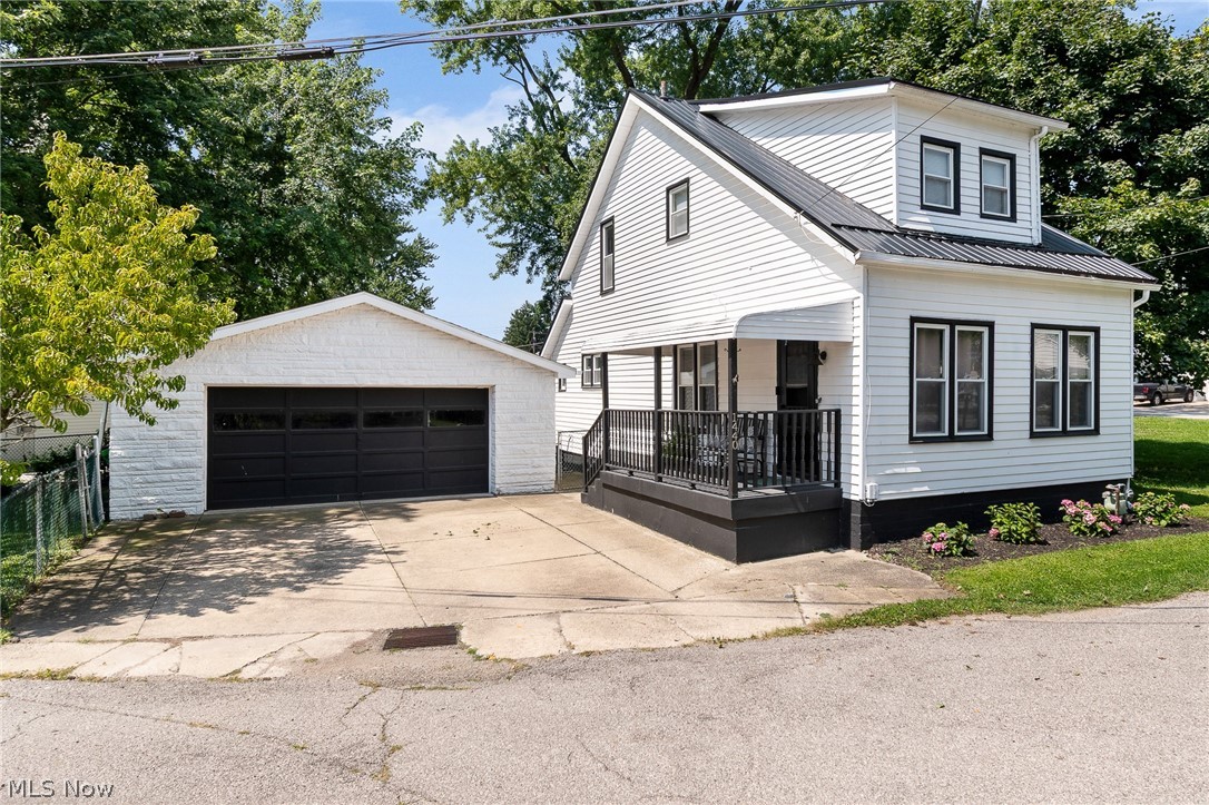 1440 3rd Street Lakemore OH 44250