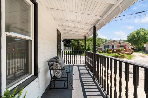 1440 3rd Street Lakemore OH 44250
