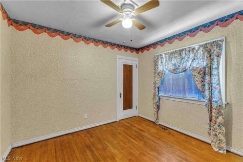 13019 Gilmore Avenue Cleveland OH 44135