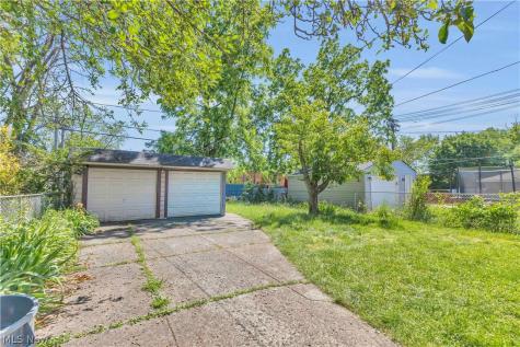 13019 Gilmore Avenue Cleveland OH 44135
