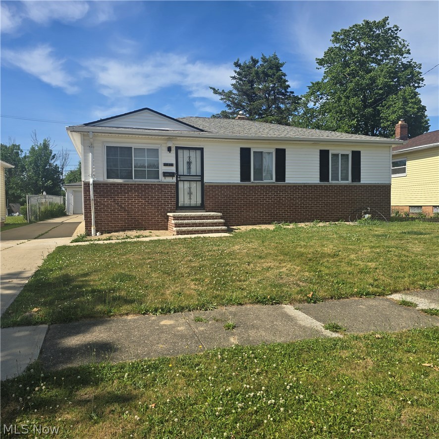 16811 Priebe Avenue Cleveland OH 44128