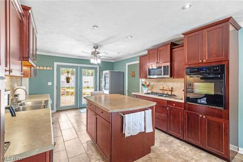 3521 Lawndale Drive Kent OH 44240