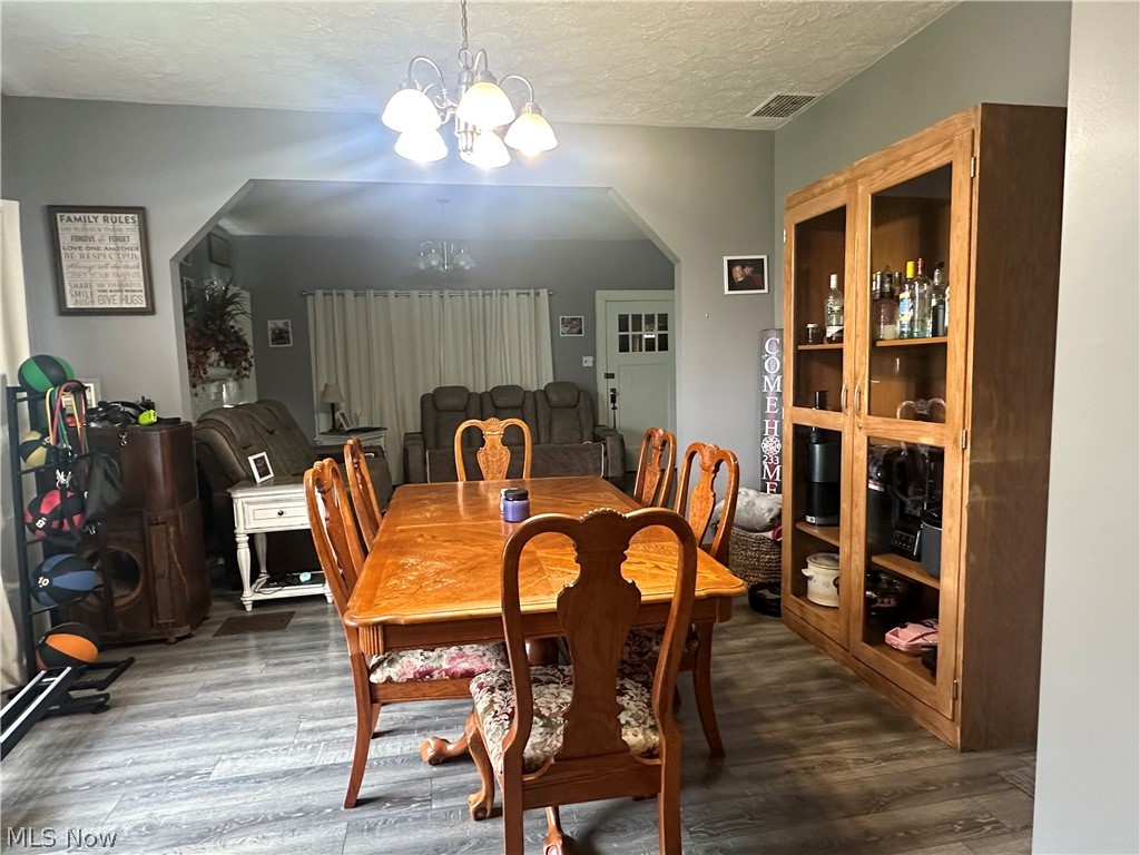 5772 Fairdale Drive Cambridge OH 43725
