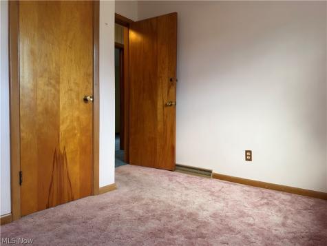 1758 Lancaster Drive Youngstown OH 44511
