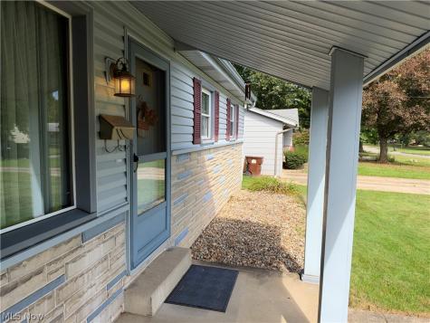 1758 Lancaster Drive Youngstown OH 44511