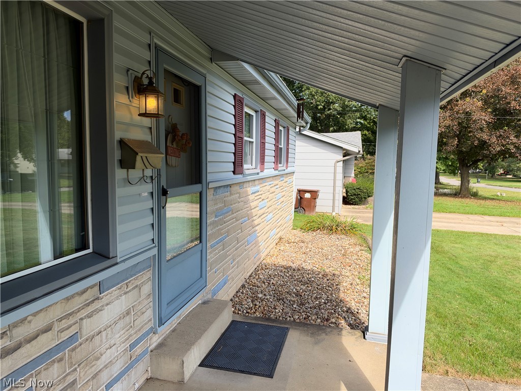 1758 Lancaster Drive Youngstown OH 44511
