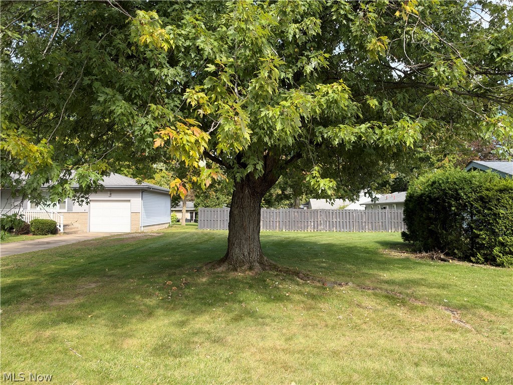 1758 Lancaster Drive Youngstown OH 44511