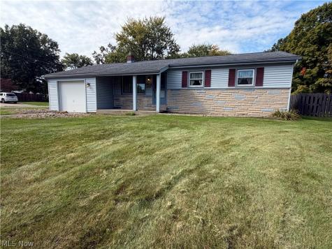 1758 Lancaster Drive Youngstown OH 44511