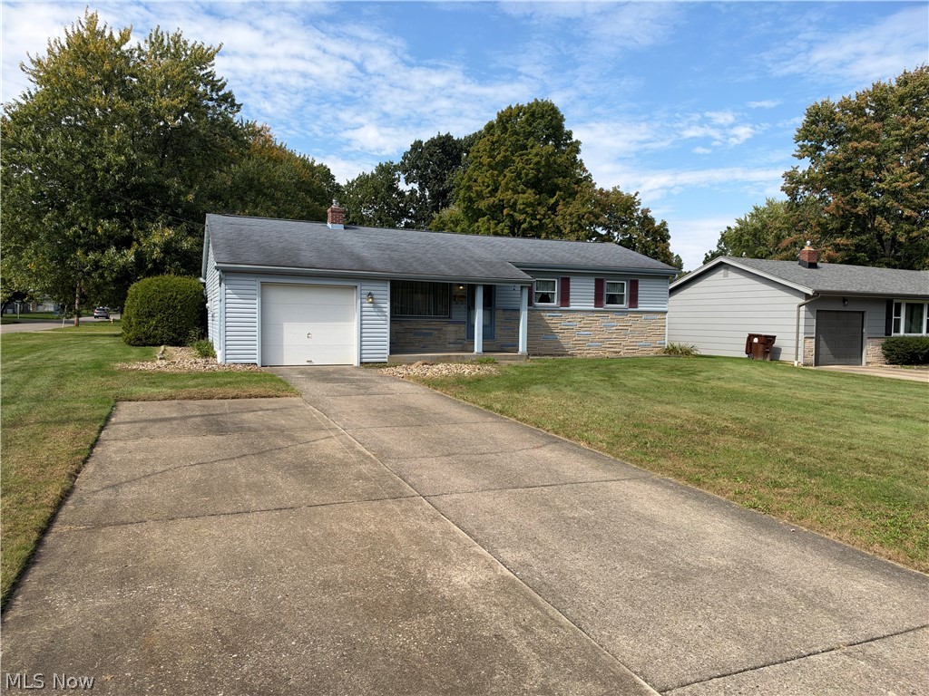 1758 Lancaster Drive Youngstown OH 44511