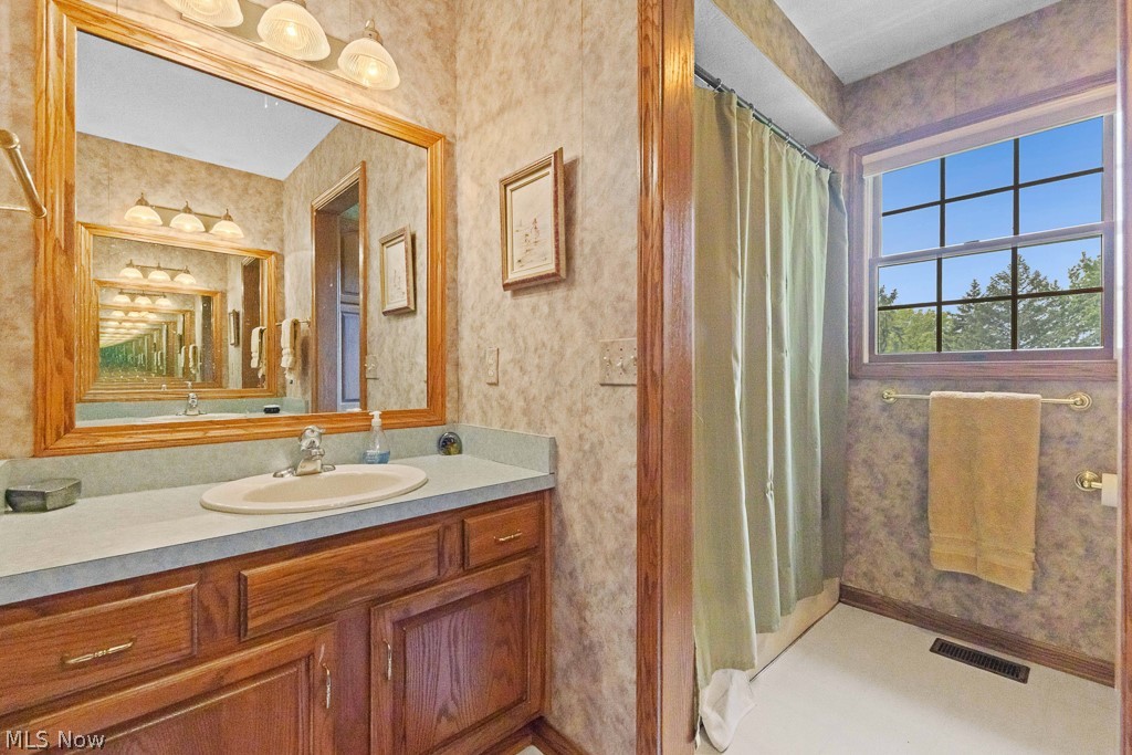 6962 Mapleridge Circle NW Canton OH 44718