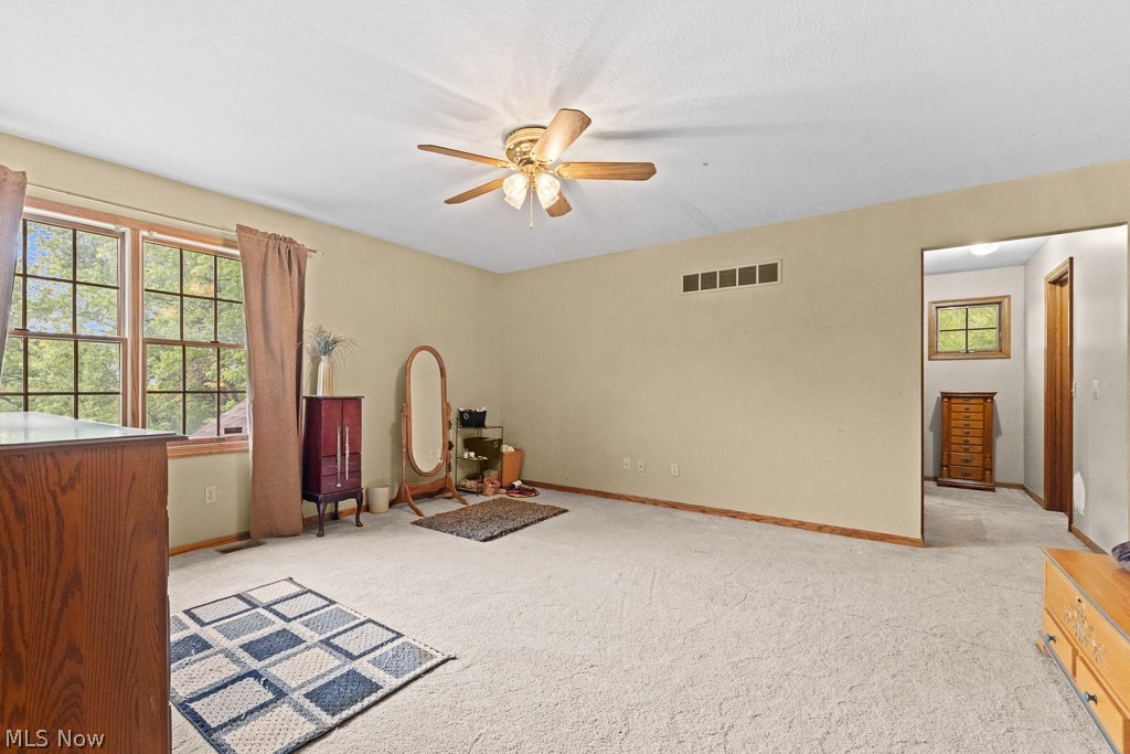 6962 Mapleridge Circle NW Canton OH 44718