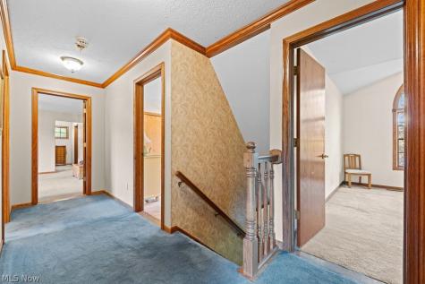6962 Mapleridge Circle NW Canton OH 44718