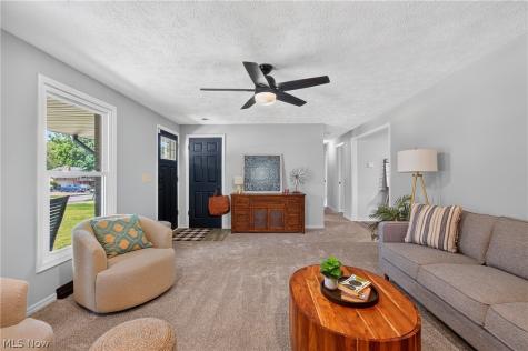 514 Rachel Circle NW Massillon OH 44646