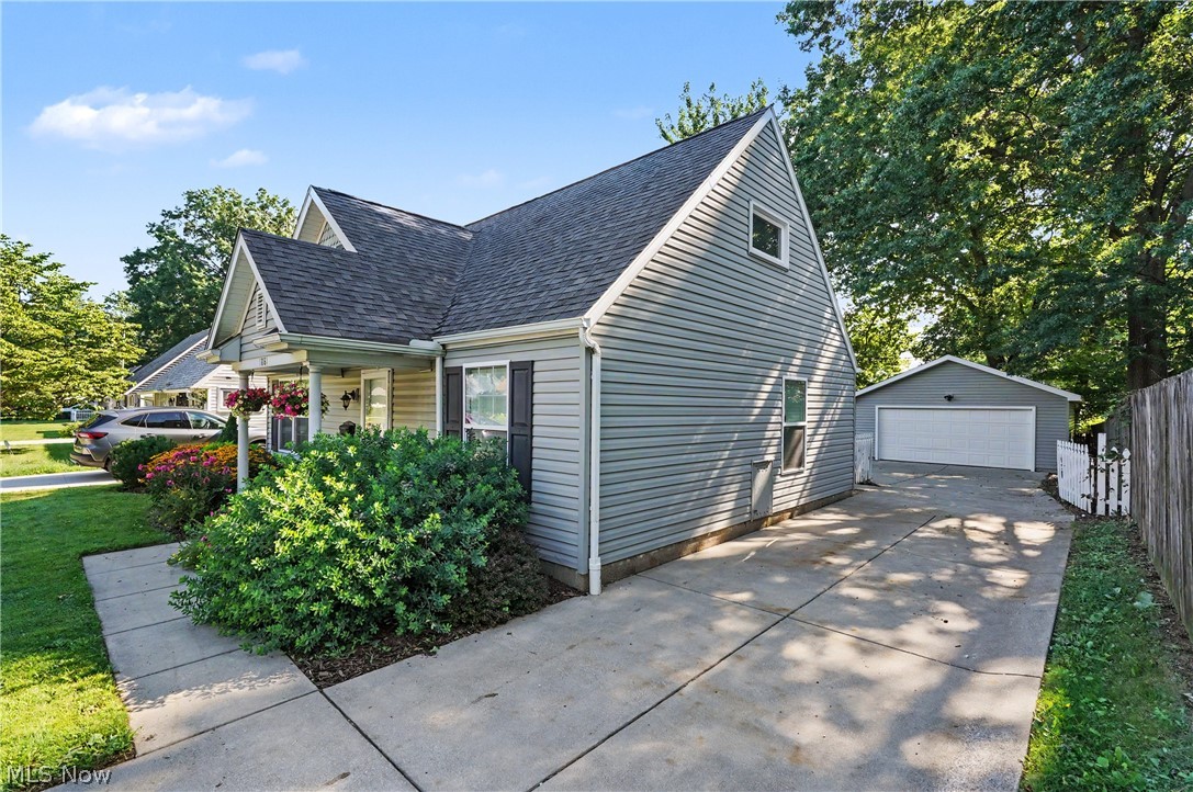1881 Hanover Street Cuyahoga Falls OH 44221