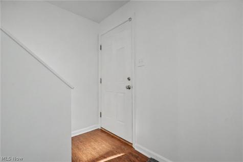1881 Hanover Street Cuyahoga Falls OH 44221