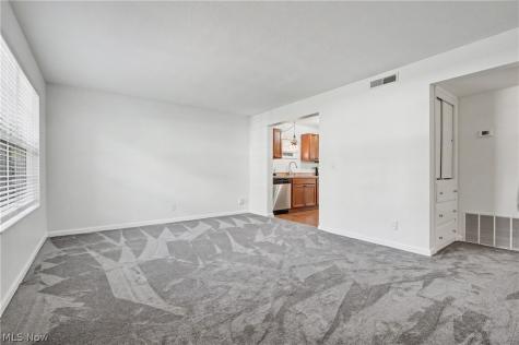 1881 Hanover Street Cuyahoga Falls OH 44221