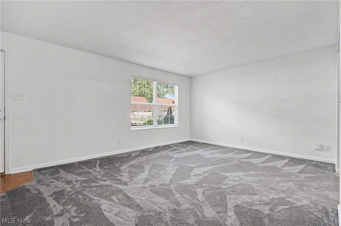 1881 Hanover Street Cuyahoga Falls OH 44221