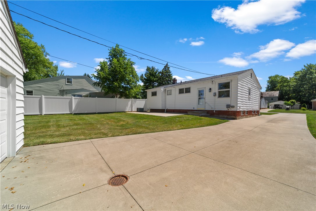 10730 Ronald Drive Parma OH 44130