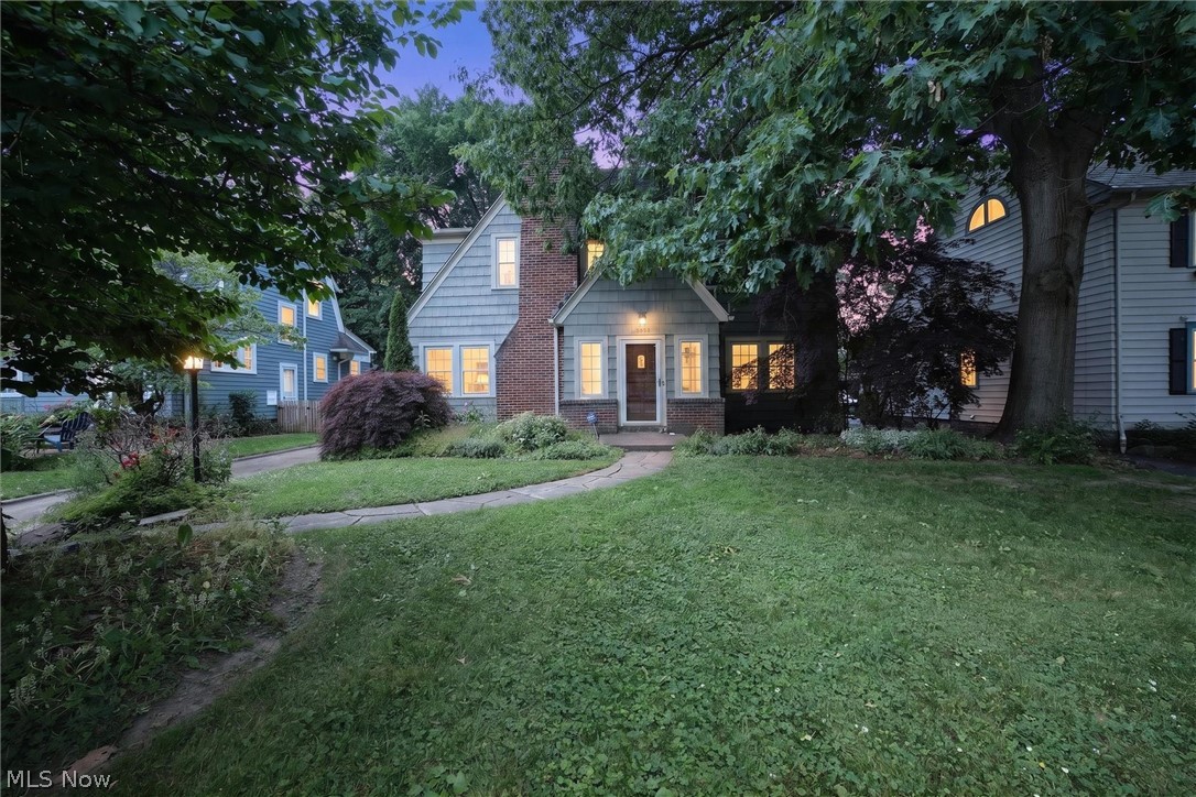 3008 Warrington Road Shaker Heights OH 44120