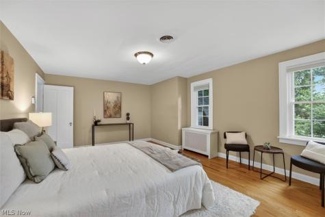 3008 Warrington Road Shaker Heights OH 44120