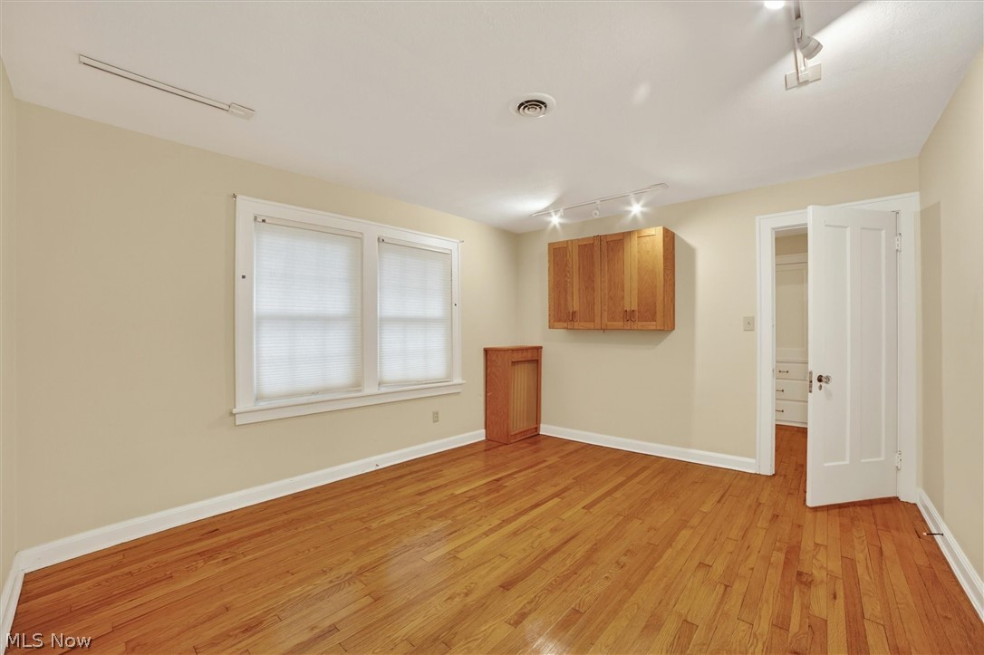 3008 Warrington Road Shaker Heights OH 44120