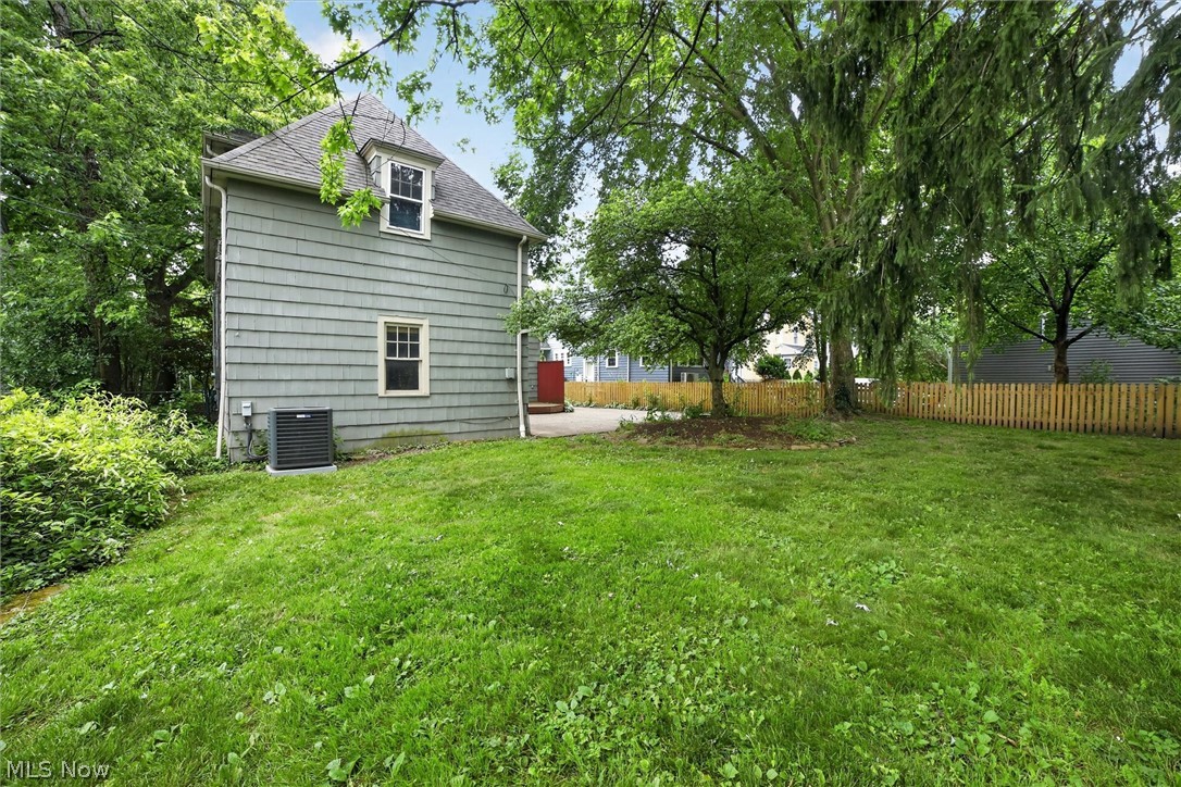 3008 Warrington Road Shaker Heights OH 44120