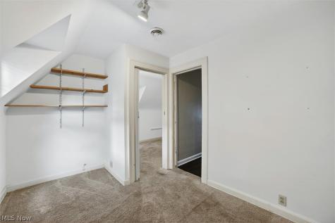 3008 Warrington Road Shaker Heights OH 44120