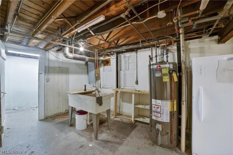 3008 Warrington Road Shaker Heights OH 44120