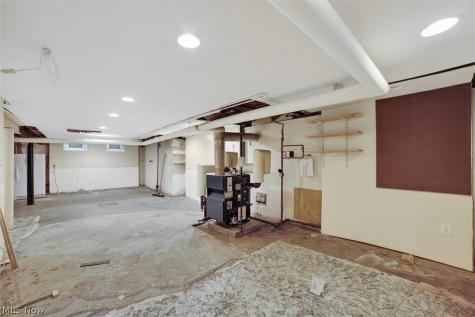 3008 Warrington Road Shaker Heights OH 44120