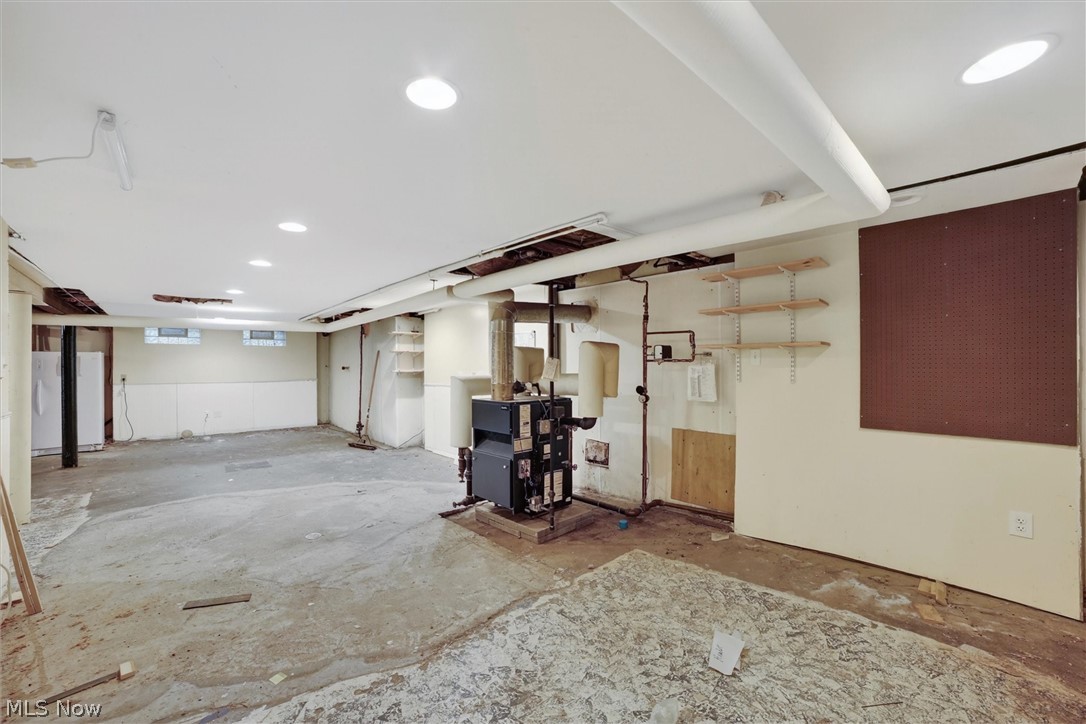 3008 Warrington Road Shaker Heights OH 44120