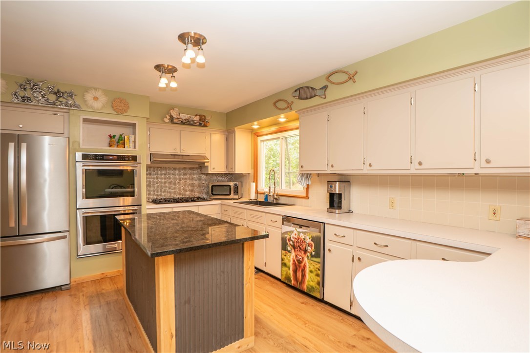 727 Sleepy Hollow Drive Uniontown OH 44685