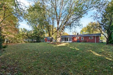 1724 Dannley Drive Brunswick OH 44212