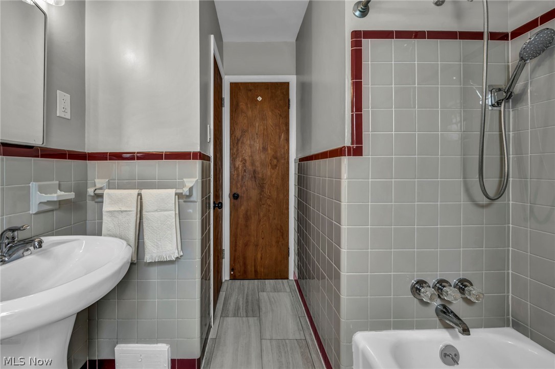 1551 Westdale Road South Euclid OH 44121
