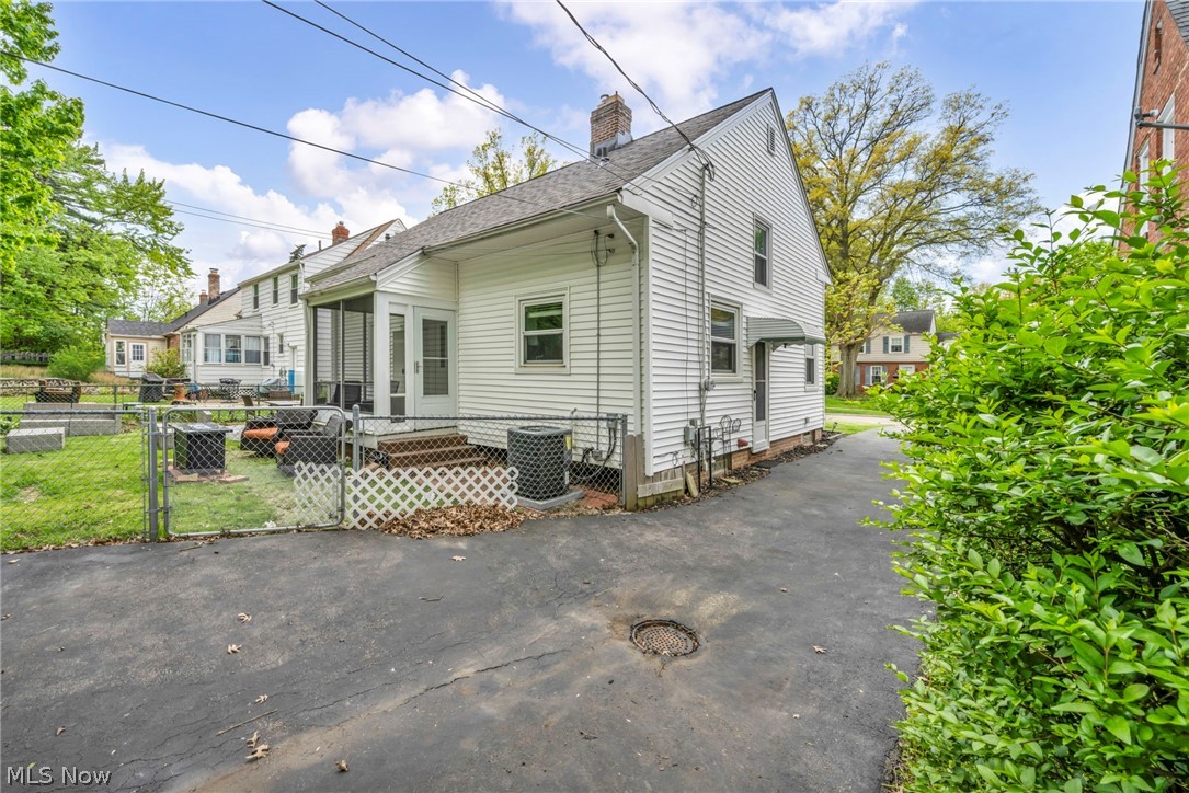 1551 Westdale Road South Euclid OH 44121