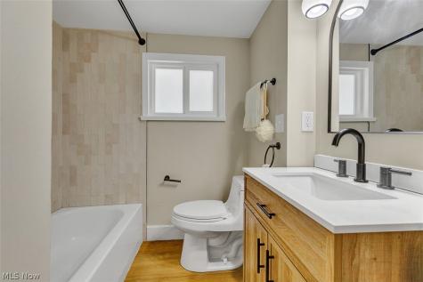 523 Purdue Avenue Elyria OH 44035