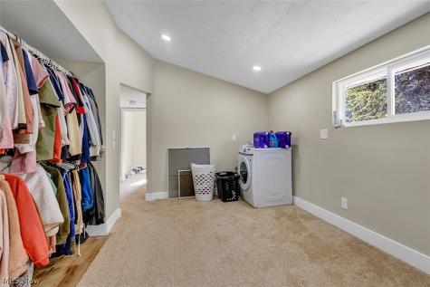 523 Purdue Avenue Elyria OH 44035