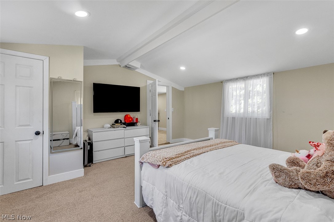 523 Purdue Avenue Elyria OH 44035