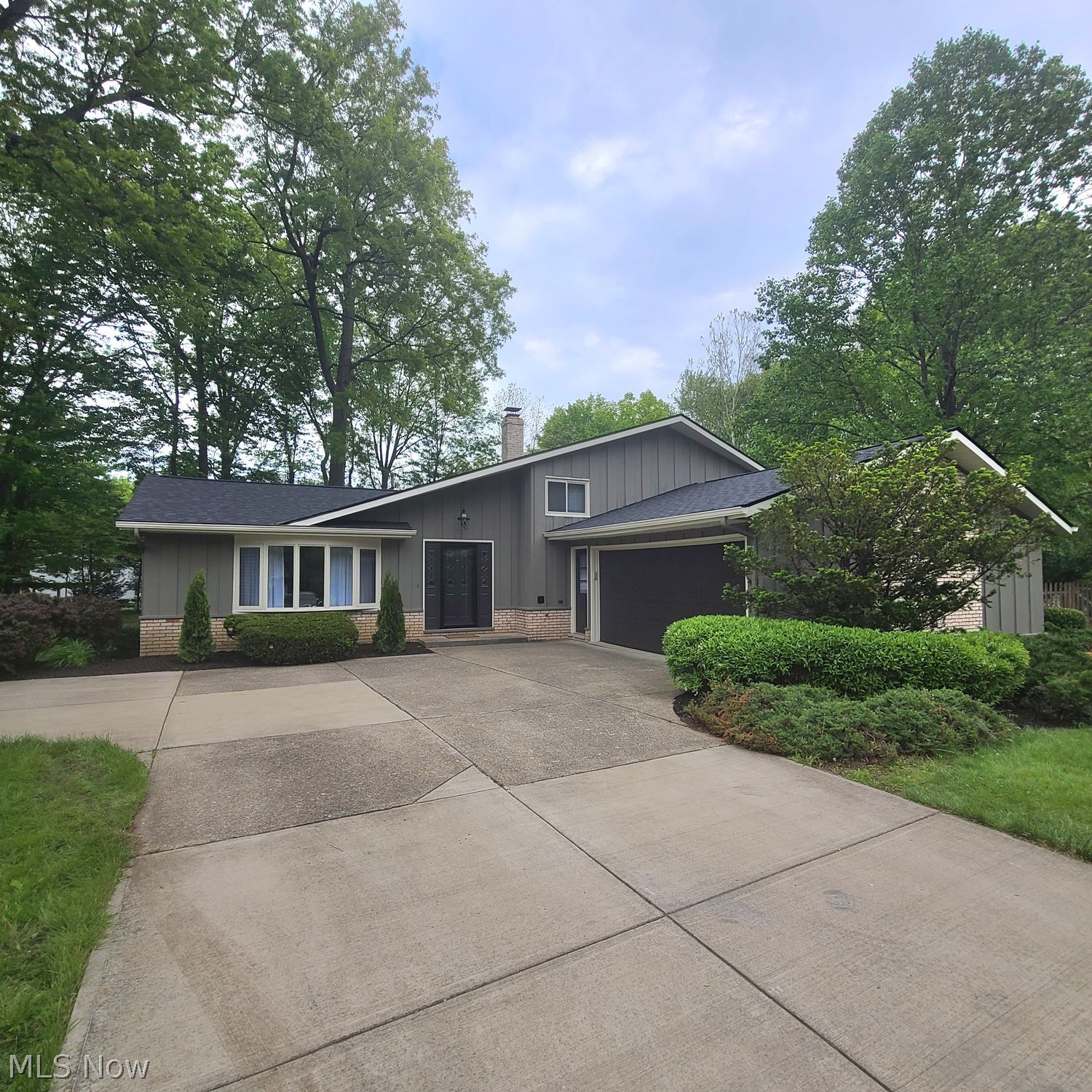 27384 Linwood Circle North Olmsted OH 44070