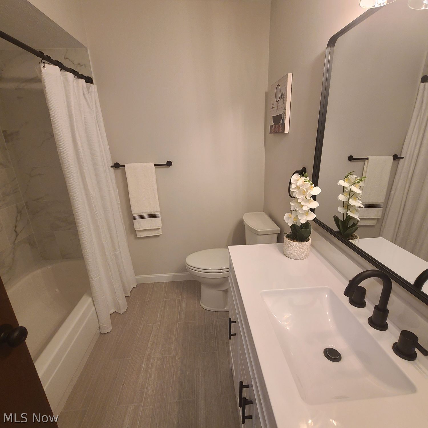 27384 Linwood Circle North Olmsted OH 44070