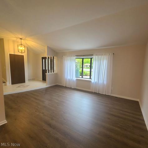 27384 Linwood Circle North Olmsted OH 44070