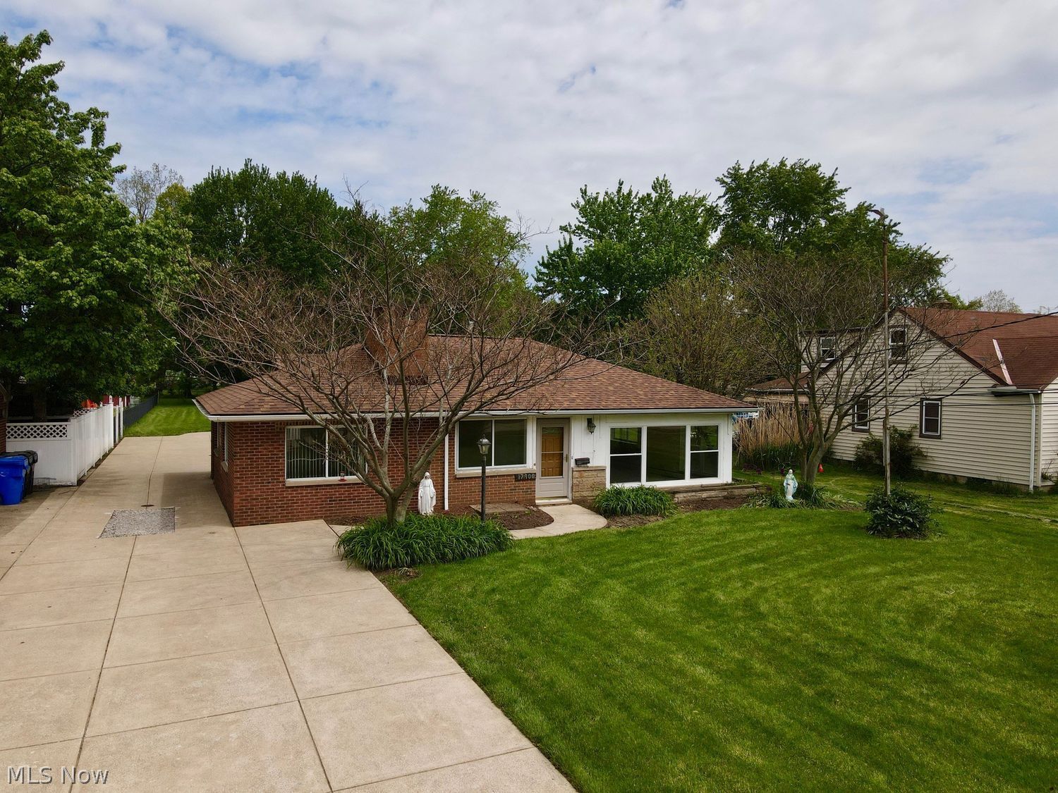 17900 Holland Road Brook Park OH 44142