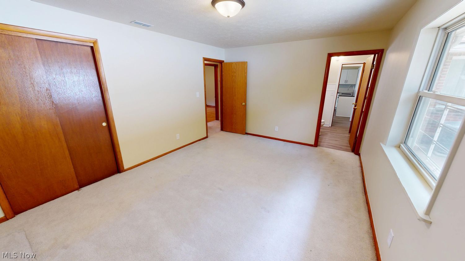 17900 Holland Road Brook Park OH 44142