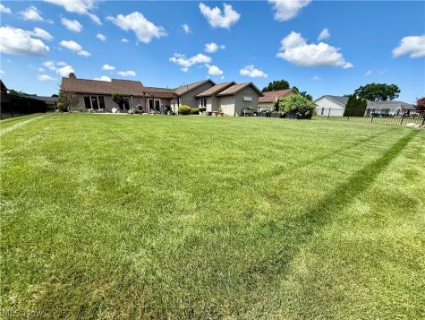 33065 Cobblestone Circle North Ridgeville OH 44039
