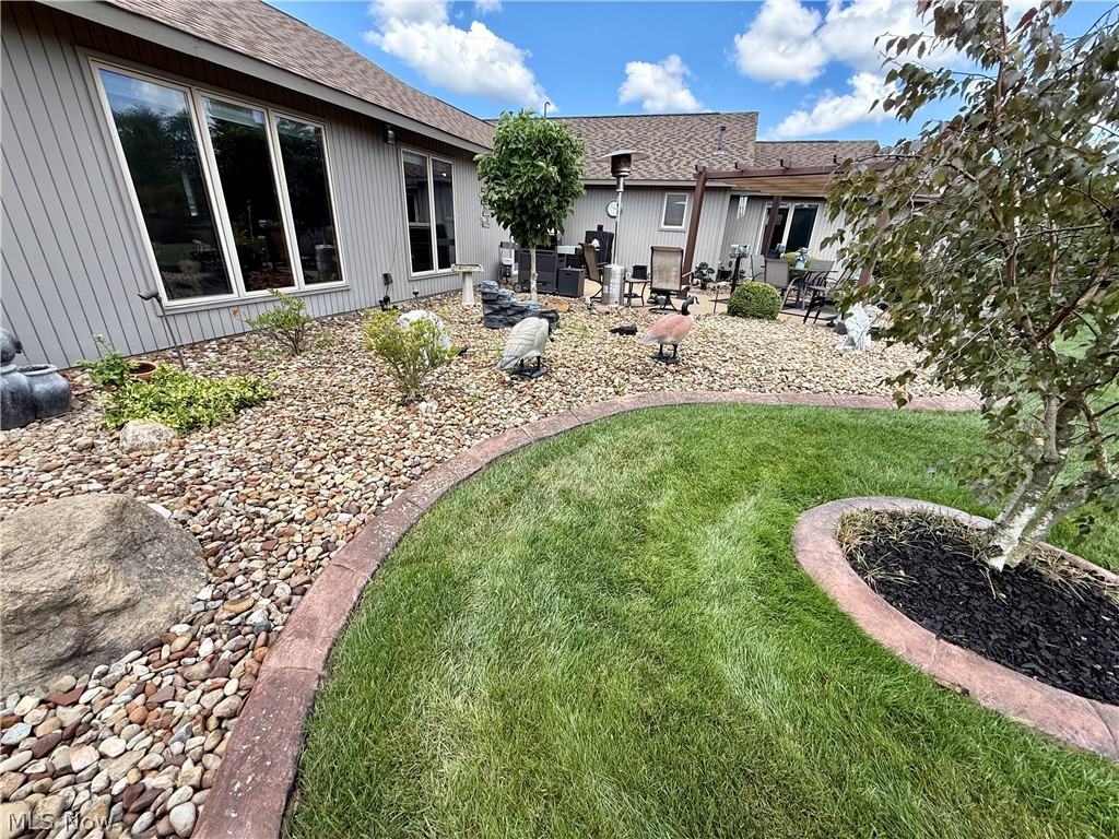 33065 Cobblestone Circle North Ridgeville OH 44039