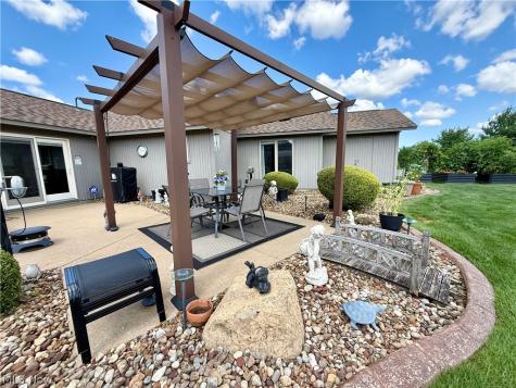 33065 Cobblestone Circle North Ridgeville OH 44039