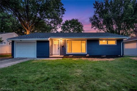 9019 Newkirk Drive Parma Heights OH 44130