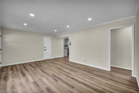 9019 Newkirk Drive Parma Heights OH 44130